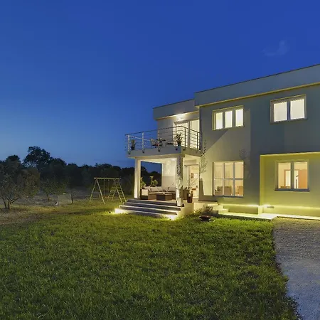 House Bellissima