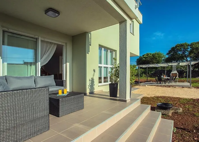 House Bellissima * 沃德年