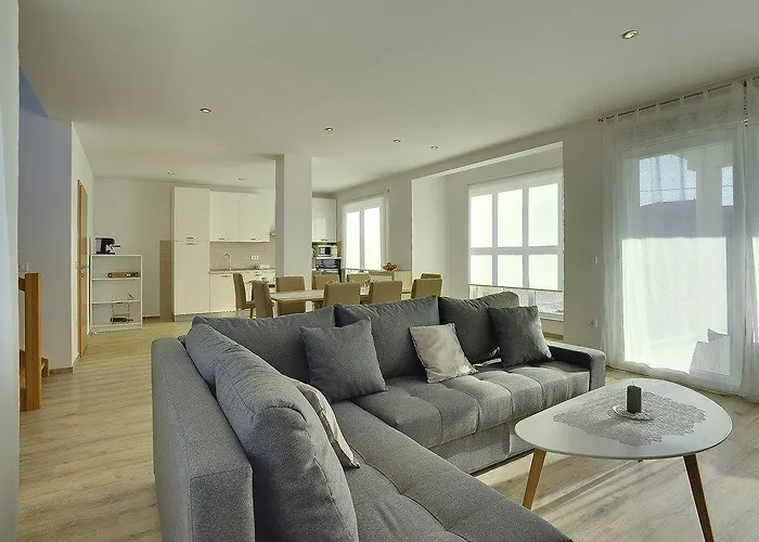 House Bellissima 度假居