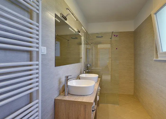 House Bellissima 度假居 *